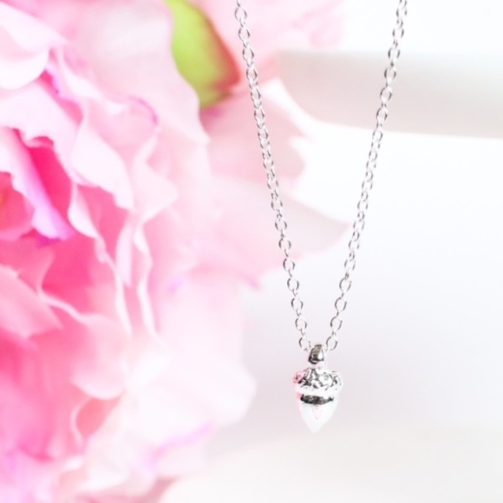 Dainty Silver Acorn Necklace